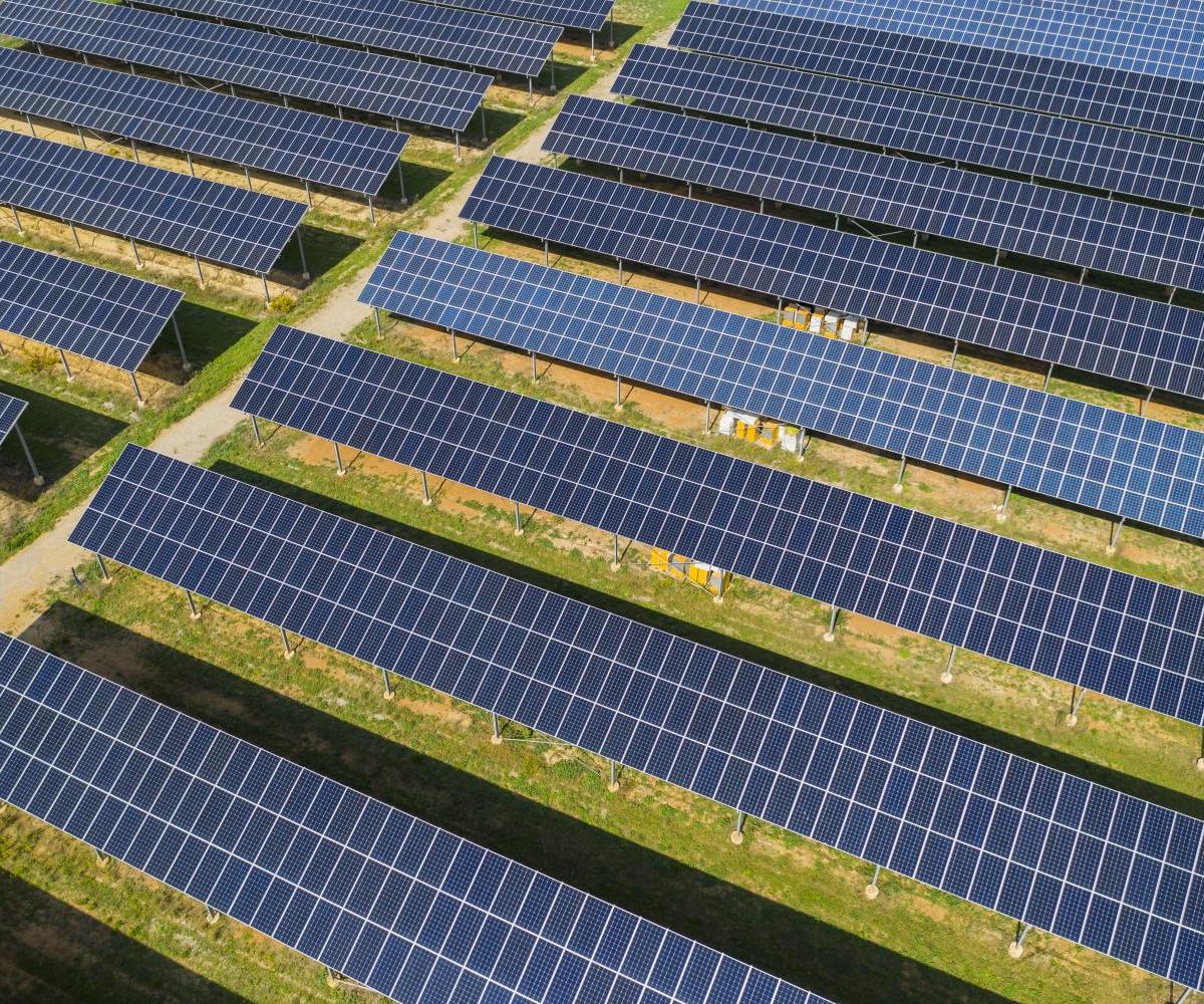 Star Soleil : Ombrières à Saint Jean de Libron - Cayrol Energie