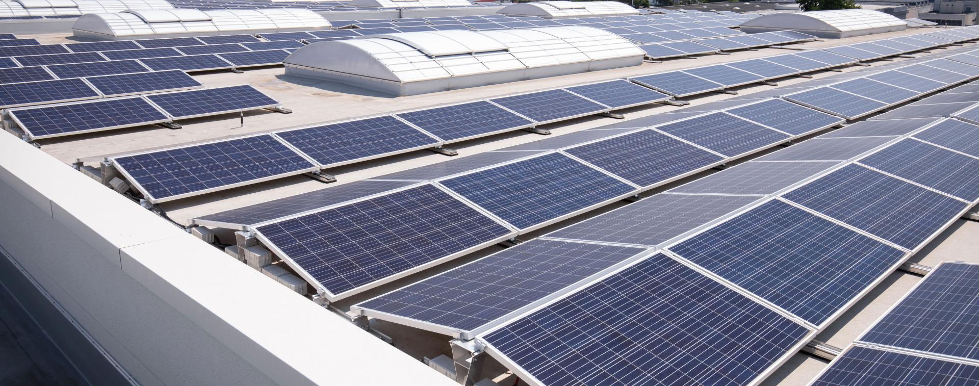 Toiture Solaire Solution Photovoltaïque Pour La Transition Toiture Solaire Solution Photovoltaïque Pour La Transition